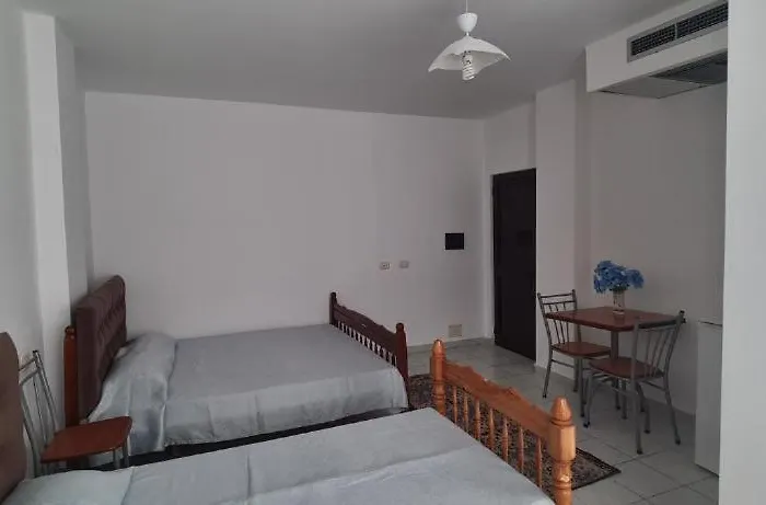 Ardjan Otel