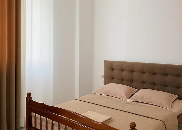 Ardjan Otel 3*