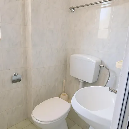 Ardjan Golem (Tirana)